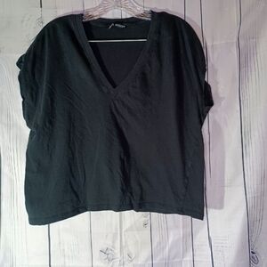 Zara Black V-Neck cropped top